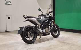 HUSQVARNA SVARTPILEN 401 2021