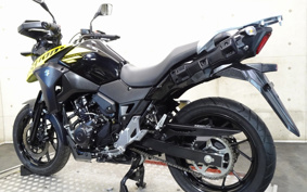 SUZUKI STROM 250 DS11A
