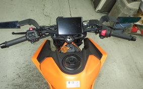 KTM 390 DUKE 2024