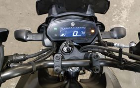 YAMAHA FZS25 RG69