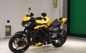 TRIUMPH STREET TRIPLE RS 2025