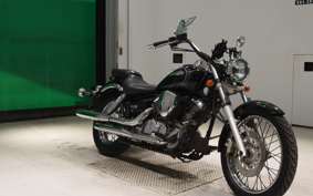 YAMAHA DRAGSTAR 250 1982 VG02J