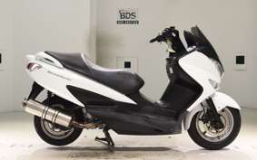 SUZUKI SKYWAVE 200 (Burgman 200)