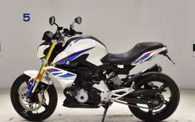 BMW G310R 2017