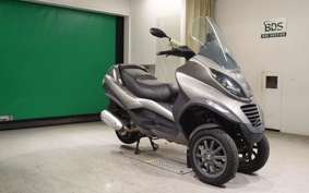 PIAGGIO MP3 250