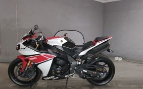 YAMAHA YZF-R1 RN24J