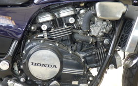 HONDA VF750 MAGNA 1985 RC09