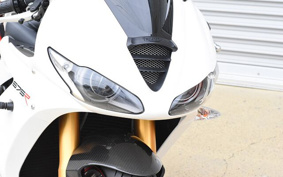 TRIUMPH DAYTONA 675 R TMD116