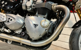 TRIUMPH THRUXTON 1200R 2017 DAD72H