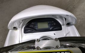 YAMAHA MAJESTY 125 SE27