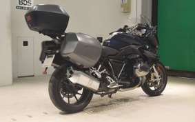 BMW R1250RS 2021