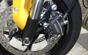 TRIUMPH TRIDENT 660 2026