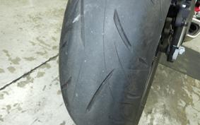 HONDA CBR650R E-Clutch 2025 RH17