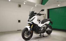 HONDA X-ADV 750 2025 RH21