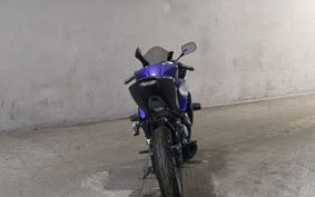 YAMAHA YZF-R125 RE06