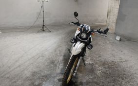 YAMAHA SEROW 250 DG17J