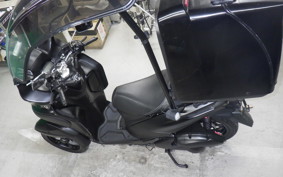 YAMAHA TRICITY 125 ヤネツキ SEC1J