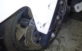 YAMAHA CYGNUS 125 XSR 3 SED8J