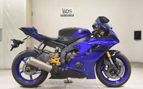 YAMAHA YZF-R6 2018