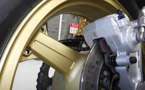 KAWASAKI ZEPHYR 400 KAI 2006 ZR400C