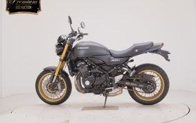 KAWASAKI Z900RS SE 2025
