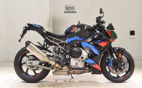 BMW M1000R 2025