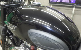 TRIUMPH BONNEVILLE T120 2016