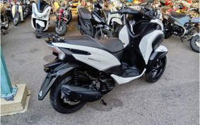 YAMAHA TRICITY 125 SEC1J