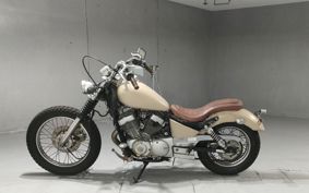 YAMAHA VIRAGO 250 3DM