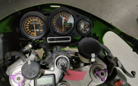 KAWASAKI ZXR750 1993 ZX750J