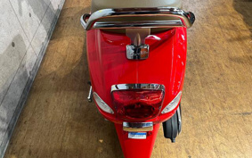 VESPA LX125