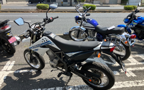 KAWASAKI KLX125D TRACKER LX125D