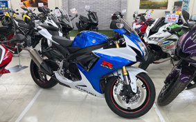 SUZUKI GSX-R750 2015 C4111