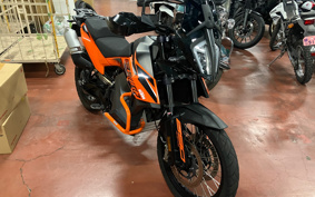 KTM 890 ADVENTURE 2023 TS640