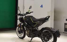 HUSQVARNA SVARTPILEN 401 2019