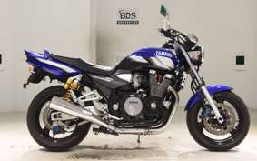 YAMAHA XJR1300 2001 RP03J