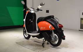 YAMAHA E-VINO SY11J