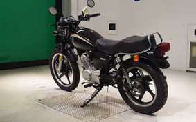 YAMAHA YB125SP 2012