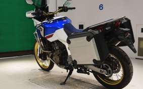 HONDA CRF1000L AFRICA TWIN DCT 2018 SD04