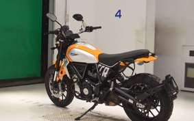 DUCATI SCRAMBLER ICON 2025