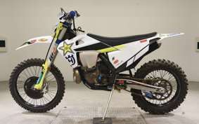 HUSQVARNA TE300I 2023