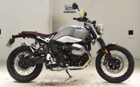 BMW R NINE T SCRAMBLER 2021
