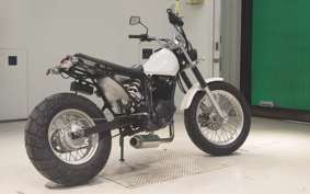 YAMAHA TW225 DG09J