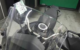 SUZUKI Vｽﾄﾛｰﾑ650XTA 2025 C733M