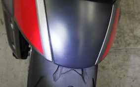 TRIUMPH TRIDENT 660 2025