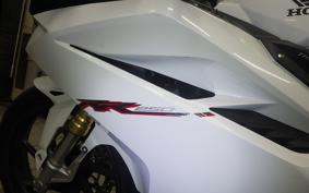 HONDA CBR250RR A MC51