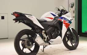 HONDA CBR125R JC50
