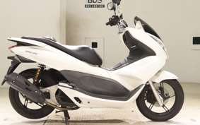 HONDA PCX 125 2022 JF28