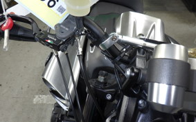 YAMAHA VMAX Gen.2 2014 RP22J