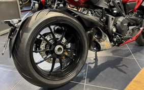 DUCATI DIAVEL 1260 2021